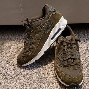 Nike Air max women's 8.5